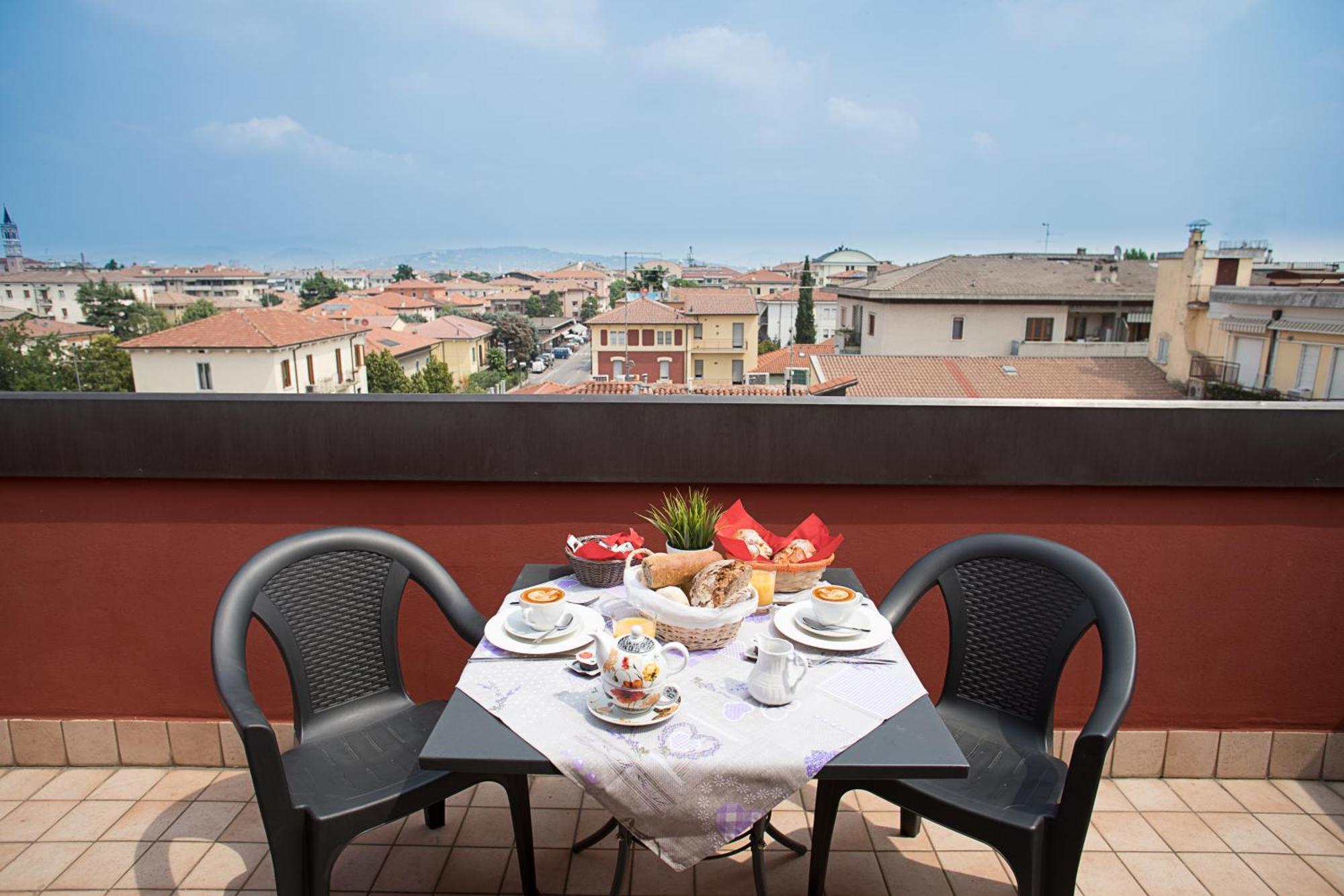 Family Apartment Verona Class Eksteriør bilde